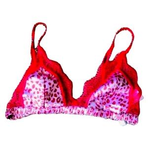 VICTORIA’S SECRET Size (M) Medium Leopard Print & Red Lace Bralette